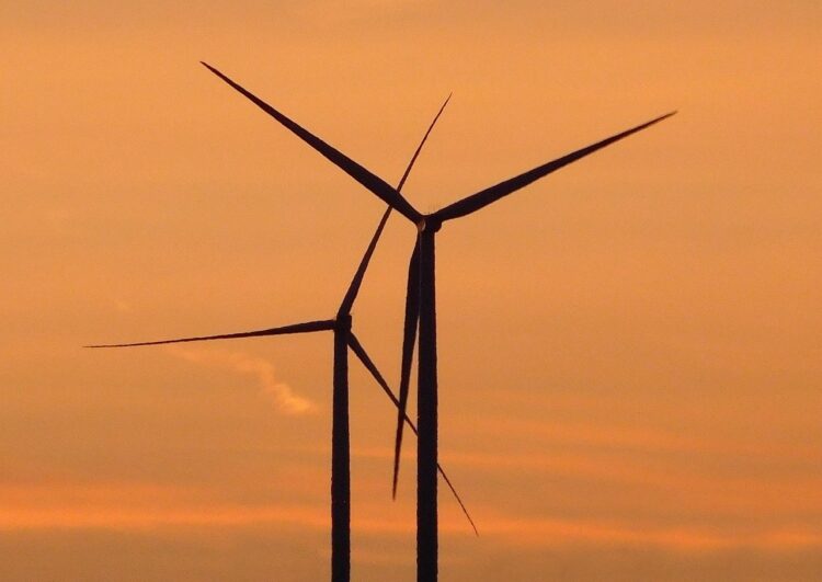 Green Power Pros and Cons: Navigating the Benefits and Drawbacks of Renewable Energy