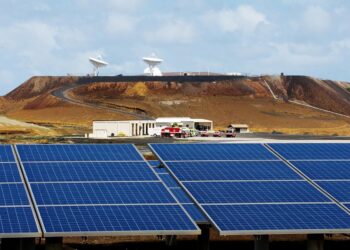 Solar vs Wind Energy: Which is More Cost-Effective for Your Home?