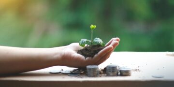 Exploring the Impact of Latest Green Tech Trends on Sustainable Living