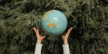Transform Your Cart: Essential Green Shopping Habits for a Healthier Planet