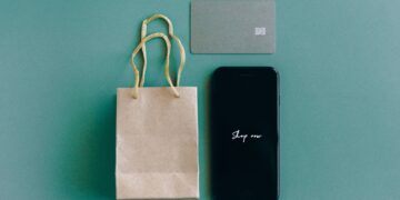 Unlock Sustainable Living: Top Green Shopping Habits for Eco-Friendly Consumers